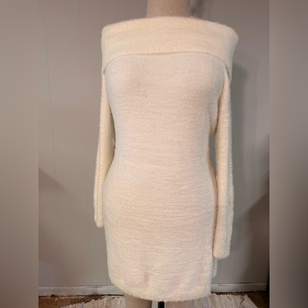H&M Off-Shoulder White Sweater